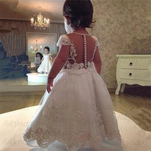 White Flower Girl Dresses O-Neck Tulle Aleeveles Lace Applique Elegant First Holy Communion Party Pageant Ball Gown Dresses