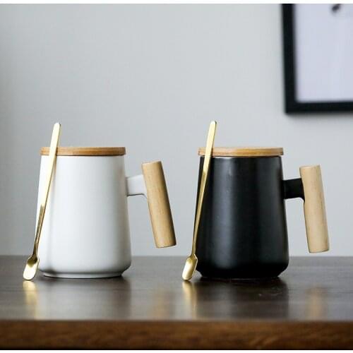 Large Capacity Wooden Handle Mug with Spoon Lid,Milk Juice Lemon Mug Coffee Tea Cup Home Office Drinkware Valentines Day Gift