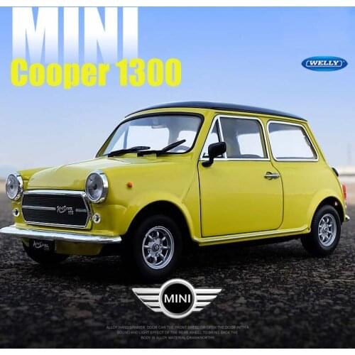 Welly 1:24 Mini Cooper 1300 car alloy car model simulation car decoration collection gift toy Die casting model boy