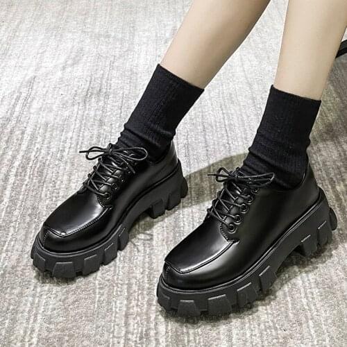 YTMTLOY Women's Hidden Platform Shoes