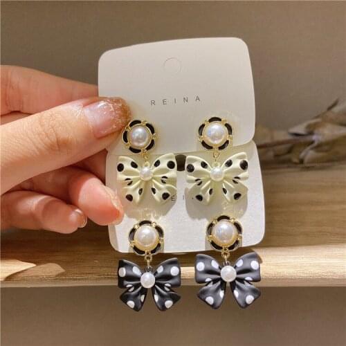New Fashion Butterfly Earrings for Women Romantic Charm Flower Stud Earrings Female Party Jewelry