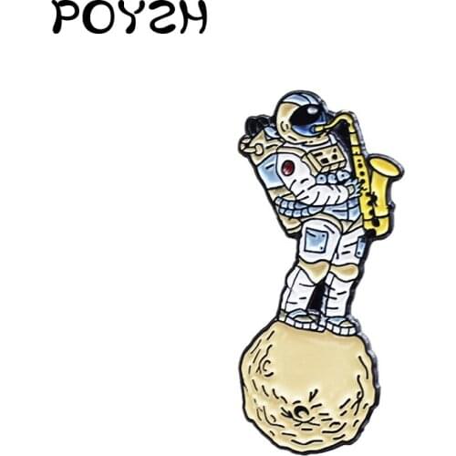 Astronauts play Sax Enamel Brooch universe Space star Appreciate Music Lapel Pin bag jackets Custom badge jewelry Gifts musician