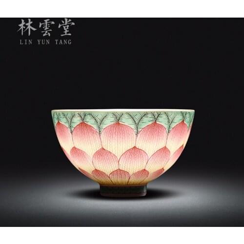 Lin Yuntangs hand-painted Buddhist lotus seat powder Master Cup single cup Jingdezhen handmade ceramic kungfu tea cup