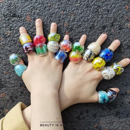 Vedawas Fashion Colorful Flower Glass Rings for Women Men Bohemian Luxury Unique Cute Finger Engagement Rings Jewelry INS Gifts