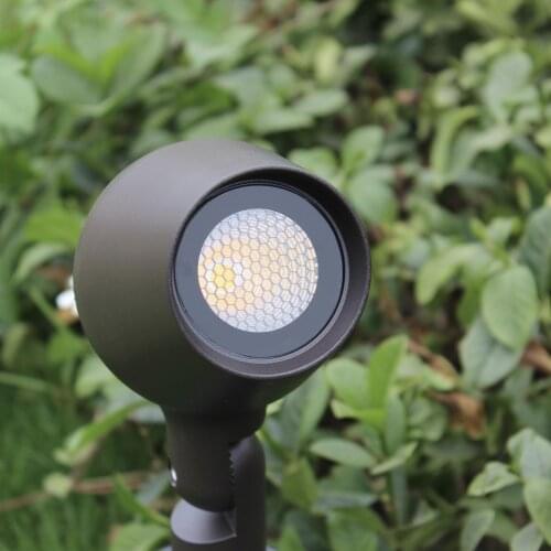 2 pieces LED Outdoor Lighting Makes Your Garden Shine at All Times of Day