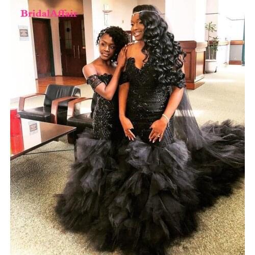 Elegant Black Mermaid Wedding Dresses Off Shoulder Lace up Back Cascading Ruffles Appliques Sequin South African Bridal Gowns