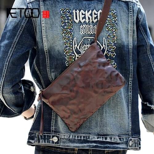 AETOO Genuine leather mens messenger bag, fashion trend multifunctional shoulder bag, leather all-match chest bag