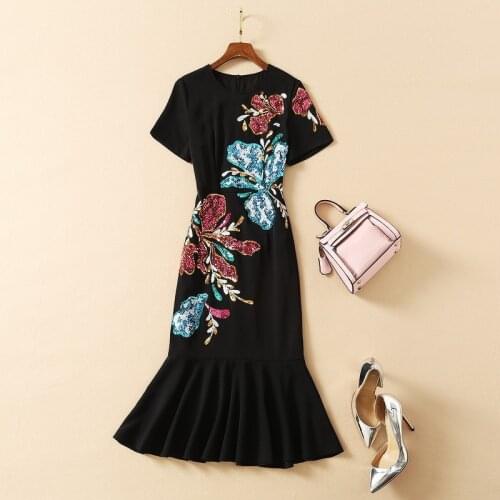 European and American womens wear for summer 2021 Short sleeved heavy sequins Fashionable black fishtail dress