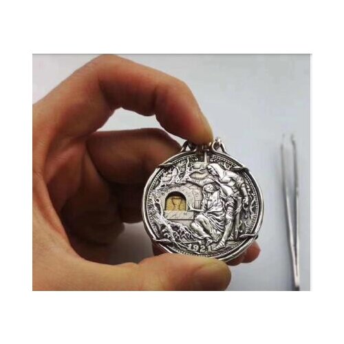 Wandering coin holy grail European and American style Mayan organ activity coin pendant item