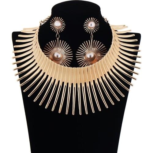 KMVEXO Africa Necklaces Jewelry Set Gold Color Metal Big Exaggerated Torque Choker Necklace Earrings Set Steampunk Party Jewelry
