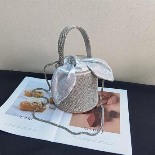 Minority Design Hand Diamond Bag Female Summer Flash Diamond Bucket Bag 2021 New Fashion Handbag Chain Messenger Bag