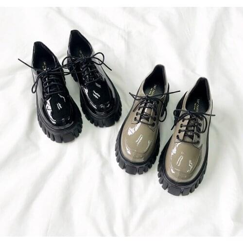 ZXLRHGAU Leather Pumps