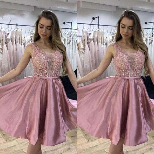 Luxurious Crystals Beaded Homecoming Dresses Satin Short Cocktail Dress Prom Party Gowns Graduation Wear Plus Size