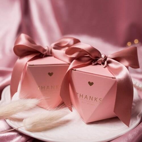 Diamond Shape Paper Candy Box Wedding Favors for Guests Gift Box Packaging with Ribbons Baby Shower Birthday Party Decoration