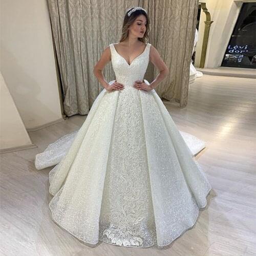 Wholesale Charming Lace Bridal Gown Tulle Sleeveless Applique Ball Gown Wedding Dress