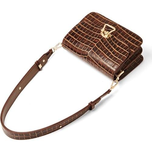 Fashion, leisure, light and versatile one-shoulder messenger portable crocodile texture leather small square bag