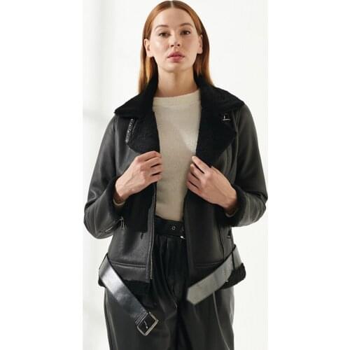 Sheepskin Fur Coat Women Fashion Bomber Jacket With Belt Autumn Winter Trendy Warm Shearling Coat