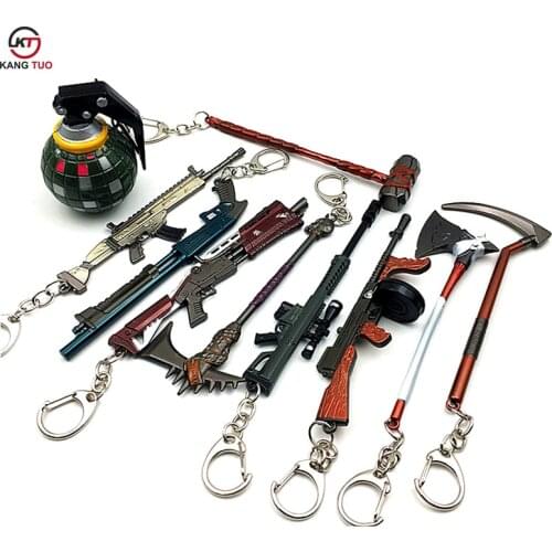 18 Style Game Fortress Night Alloy Pendant Keychain scarl Weapon Model Key Chain llaveros Cosplay Fans High Quality Gift Jewelry