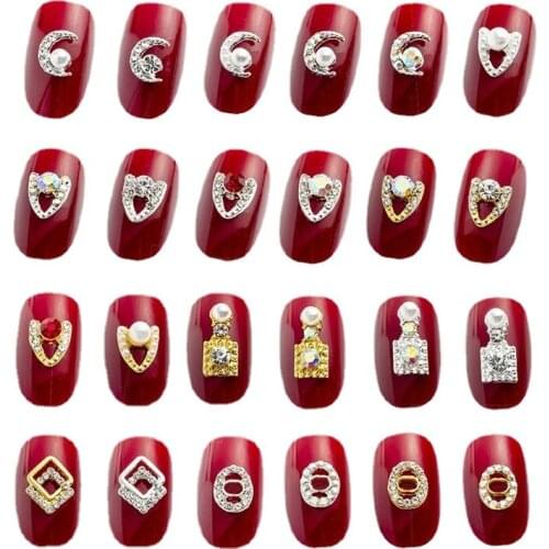 10Pcs Luxury Shiny Crystal Nail Pendant Moon Nail Gems Rhinestones Metal Gems Jewels Stones For 3D Nails Art Decoration