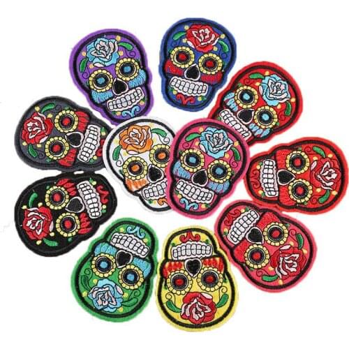 1pc DIY Popular Embroidery Patches Skull For Clothes Appliques Clothing Tshirt Accessories Badges Patch Death Skull 11 Colors