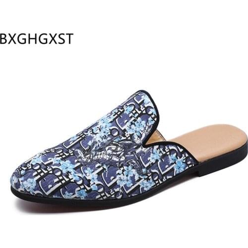 Half Shoes for Men Slippers Men Summer 2021 Men Slippers Leather Mules Luxury Designer Shoes Los Zapatos De Los Hombres Zapatos