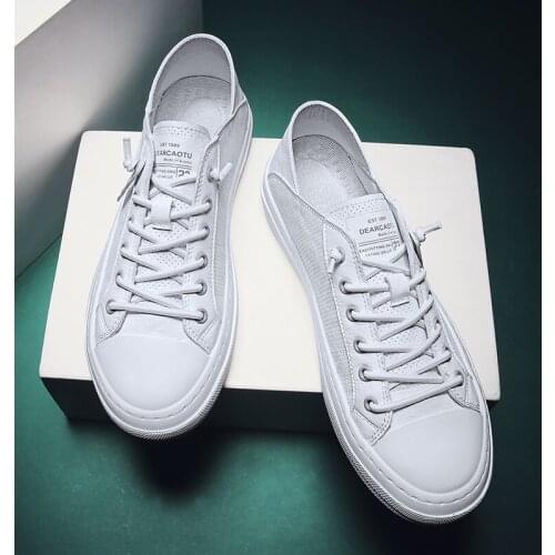 Daypepe Men's White Sneakers
