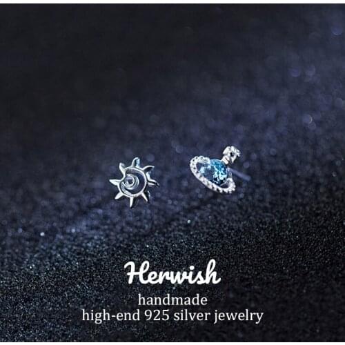 Herwish Stud Earrings