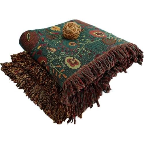 Retro Geometric Sofa Blanket with Tassels Universal Breathable Sofa Cover Tapestry Office Travel Bedspread Home Decor