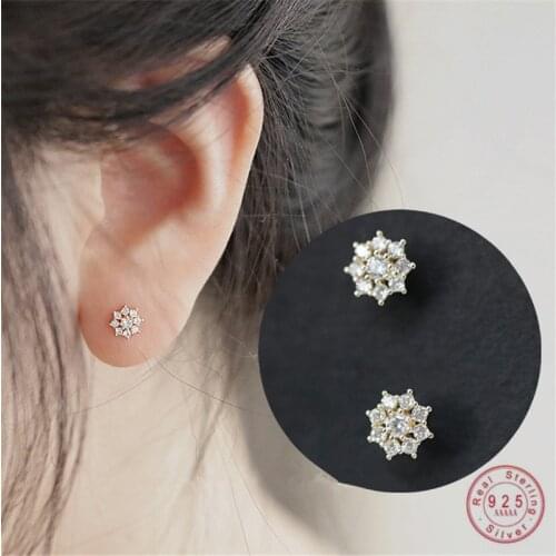 925 Sterling Silver Korean Simple Pavé Crystal Snowflake Stud Earrings Women Sweet and Romantic 14k Gold Plating Jewelry Gift