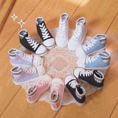 BJD doll shoes are suitable for 1/3 size casual sneakers flying knit board shoes (multi-color optional) doll accessories