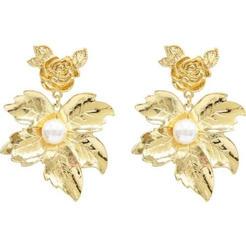 Elegant Gold Metal Flower Leaf Drop Earrings for Women Bridal Pearl Cocktail Party Earring oorbellen Christmas Gift