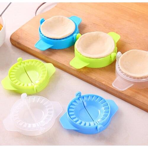 Kitchen DIY Dumpling Mold Creative Reusable Jiaozi Maker Device Plastic Mould Easy Stuffing Wrapper Cutter Cooking Pastry Tools
