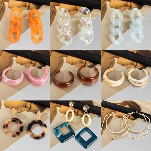 Korean Womens Acrylic Small Stud Earrings 2021 Vintage Resin Round Shape Earring Blue Color Wedding Jewelry Accessories Gifts