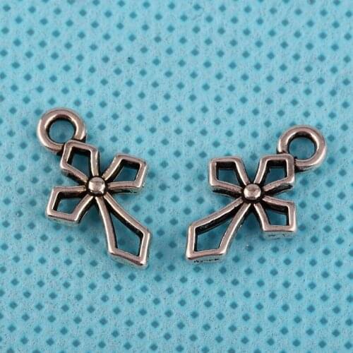 Cross Filigree Charms Pendant For Jewelry Making Findings Vintage Silvers Bracelet Necklace Gift Accessories 17x10mm 20PCS