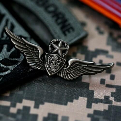 US AVIATION SENIOR FLYING MORALE BADGE PIN PILOT EPAULETTES SKILL METAL BADGE PIN