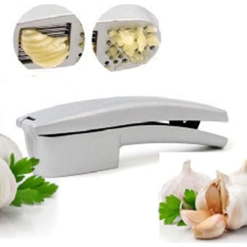 2017 New Style Multifunction Kitchen Cooking Tools 2 in 1 Stainless Steel Color Garlic Press