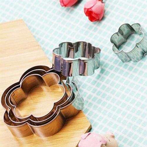 5Pcs/Set Cake Molds Christmas Cookie Cutter Handmade Cake Cutter Mold Baking Cutter Mold DIY Baking Tools Accessories