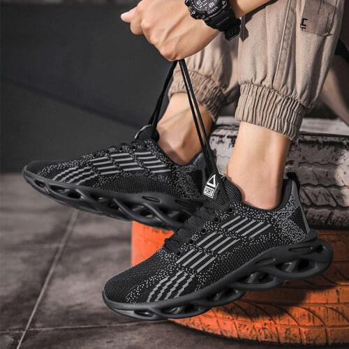 Wholesale Sneakers Black High Heel Shoes Sport Air Cushion Male Running Shoes Number 3.5 Men Sports Shoes Without Laces Tennis