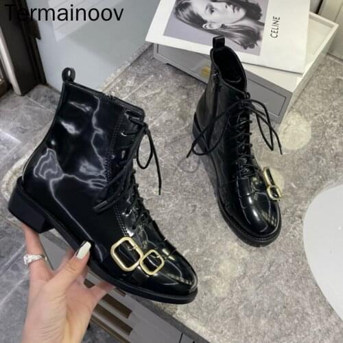 Termainoov Women Boots Retro Metal Buckle Head Thin British Winter Bootss Flats Ankle Boots Booties Pig Split