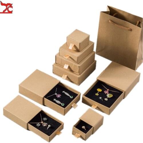 Kraft Box Cotton Filled Vintage Color Paper Gift Box for Package Jewelry Box with Sponge Cardboard Surprise Storage