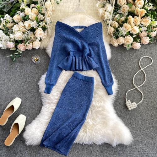 2021 Summer Womens Suit French Retro Solid Color V-neck Blouse + High Waist Skirt Knit Suit New Casual Female Sets