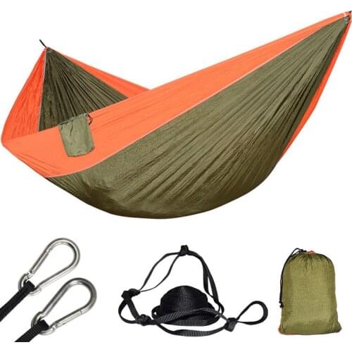 Lolo Tour Womens Clothing