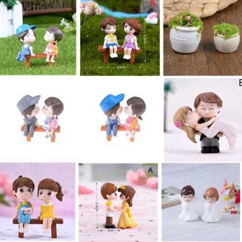 2pcs/set Boy Girl Sweety Lovers Couple Figurines Craft Creative Miniature Ornaments Fairy Resin Dolls Wedding Accessories