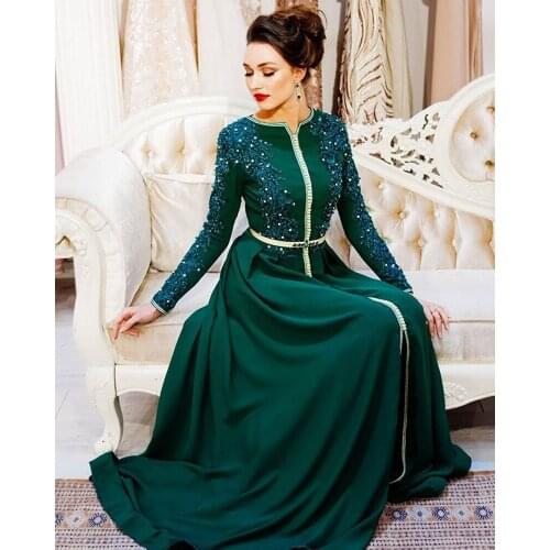 Green Moroccan Kaftan Beaded Evening Dress Luxury Satin Long Sleeves O-Neck Prom Gowns 2020