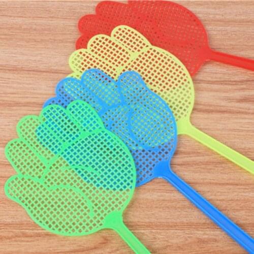 Hot Selling Cute Palm Pattern Plastic Fly Swatter Lightweight Household Flapper Mosquito Bug Pest Control Color Random 1PC