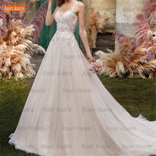 Fashionable Wedding Dress 2021 V-neck Applique Lace Robe De Mariée Sleeveless Custom Made Zipper A-Line vestido de noiva Bohemia
