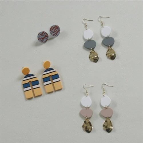 AOMU 2021 Fashion Retro Colorful Yellow Acrylic Geometric Irregular Round Metal Drop Earrings for Women Girls Jewelry Gifts