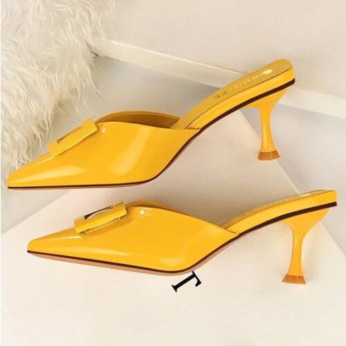 2021 New Style Summer Slides Women 6cm Low High Heels Mules Shales Casual Yellow Kitten Heels Slippers Sexy Buckle Glossy Shoes