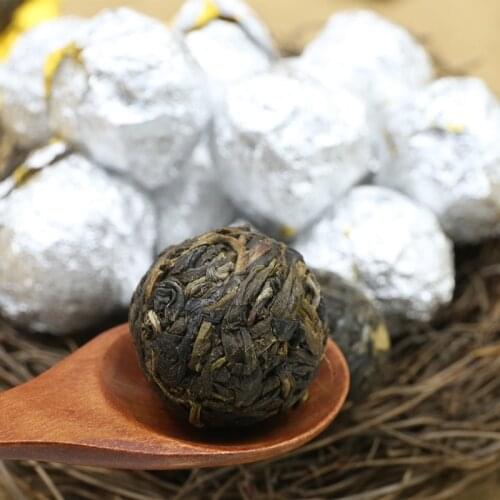 2017 Handmade Dragon Pearl Sheng Puer Chinese Tea Yiwu Old Tree Materials Raw Puer Chinese Tea Tuocha