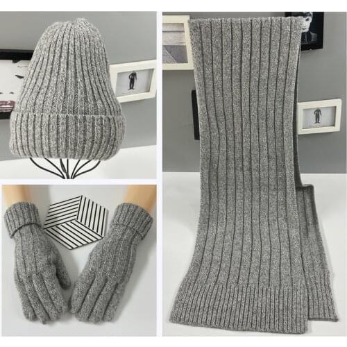 2021 new winter European fashion wool knit three-piece solid color warm hood wool hat scarf glove set for men